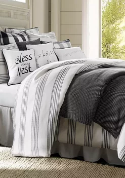 Deals 𧨠HiEnd Accents Blackberry Duvet β€οΈ