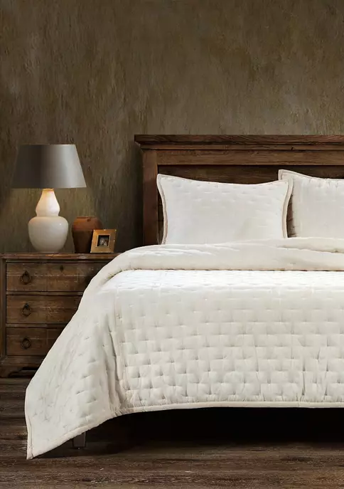 Best Pirce π HiEnd Accents Stella Faux Silk Velvet Quilt Set π 6 Best Pirce π HiEnd Accents Stella Faux Silk Velvet Quilt Set π - Image 4