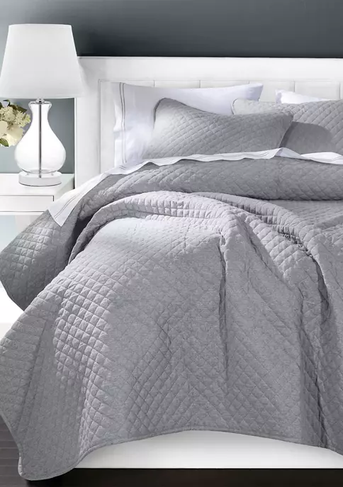 Buy β¨ HiEnd Accents Anna Diamond Quilted Coverlet π€© 7 Buy β¨ HiEnd Accents Anna Diamond Quilted Coverlet π€© - Image 5